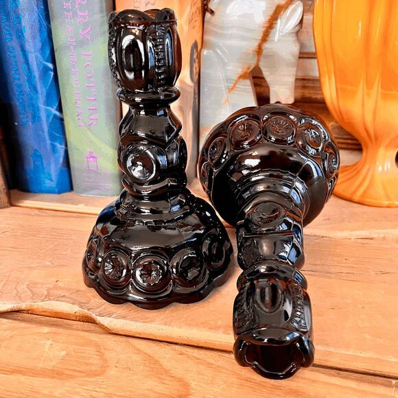 L.E. Smith Mould Weishar Glass Set of 2 Candlestick Holders - Moon & Star Patter - Picture 6 of 6